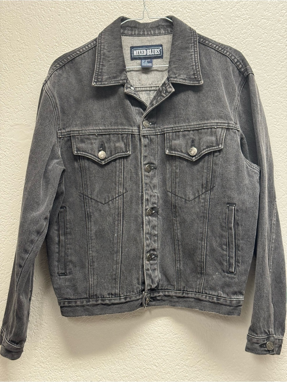Mixed Blues Men's Black Washed Denim Jacket size S Pit 22” x 23” L
